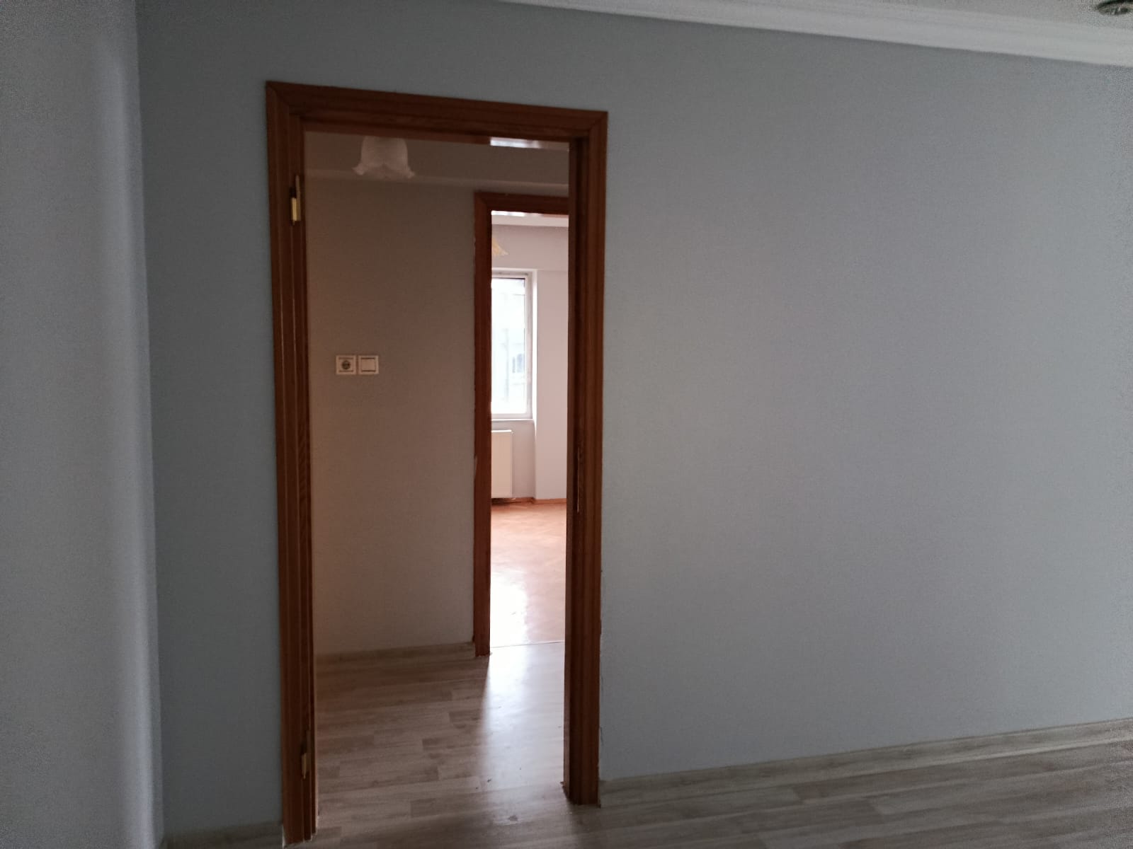PLEVNE CADDESİNDE KİRALIK DAİRE